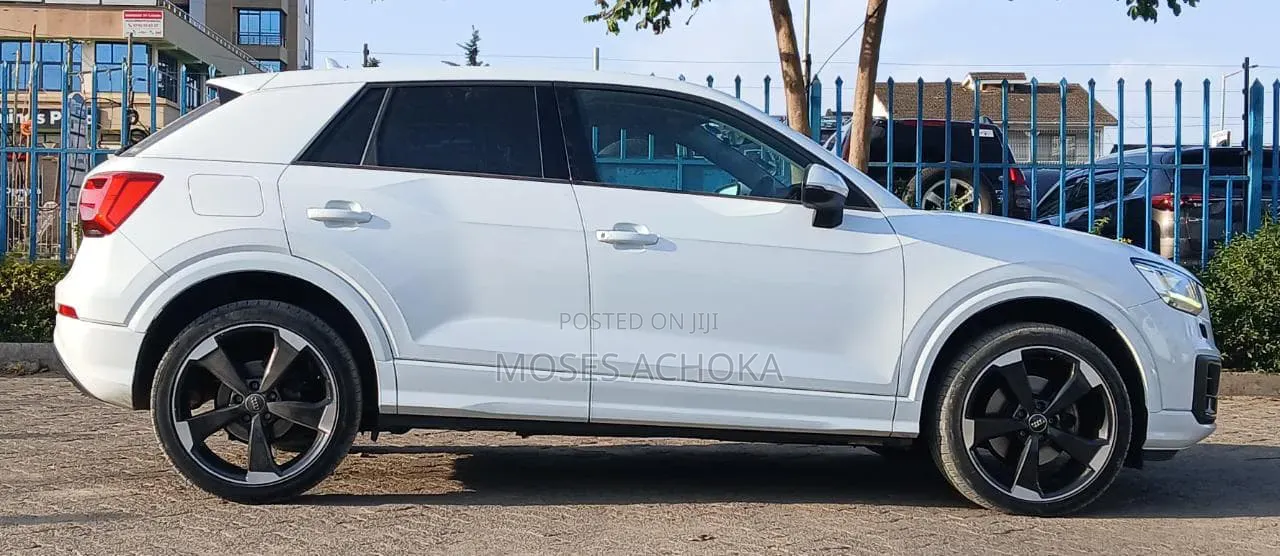 Audi Q2 2018 White