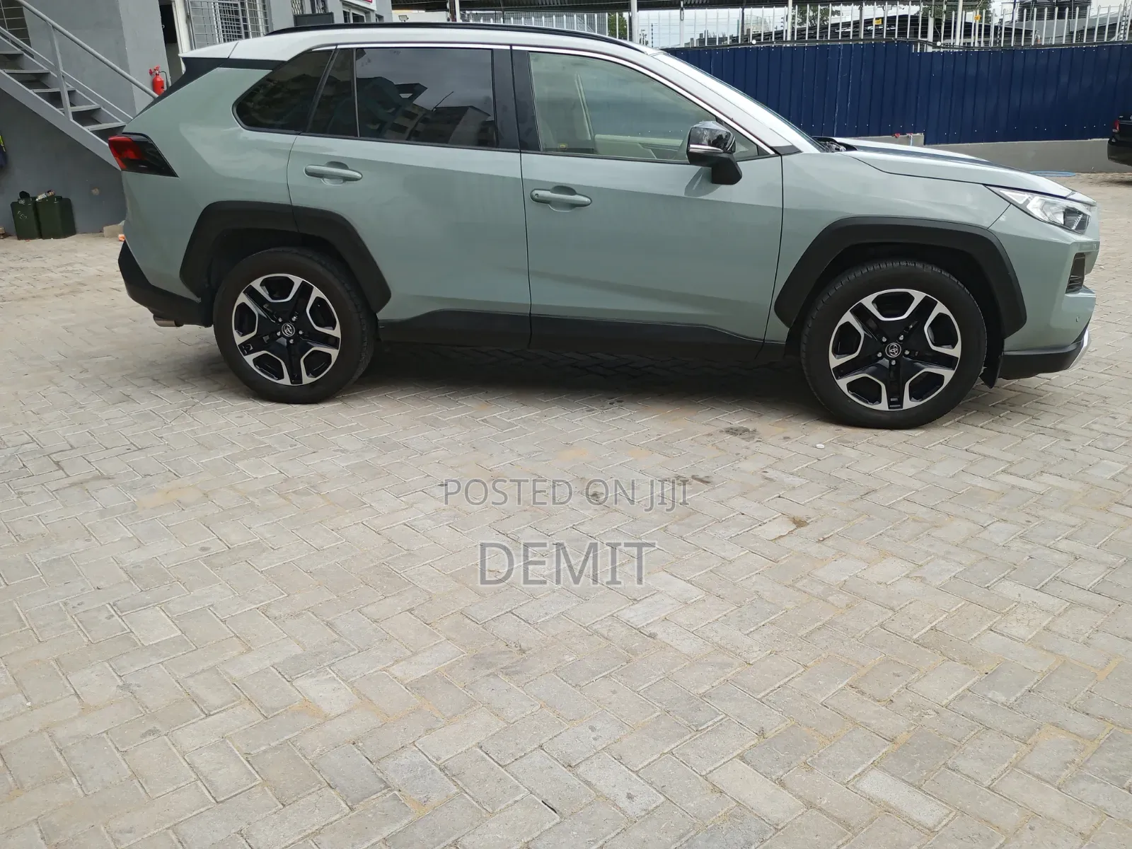 Toyota RAV4 2019 Green