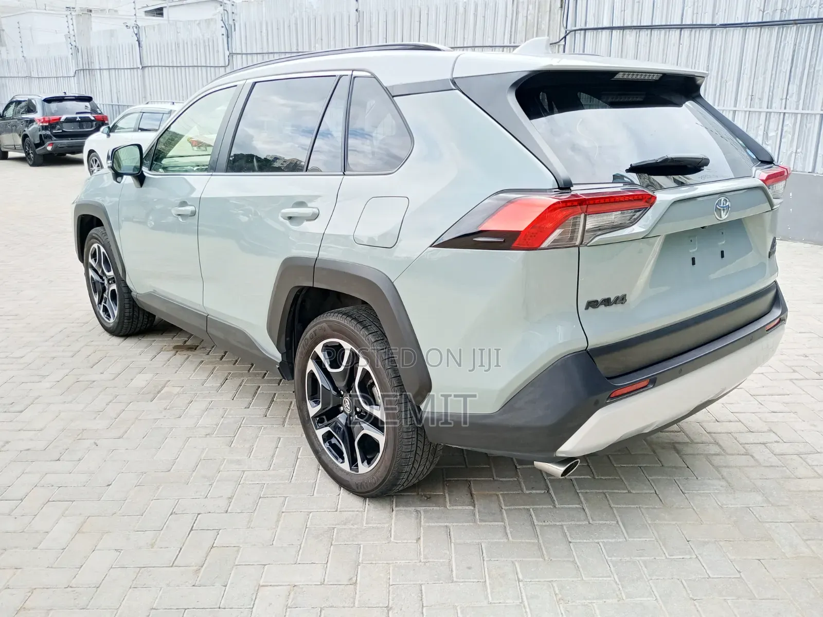 Toyota RAV4 2019 Green