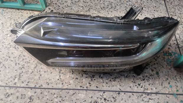 Honda Fit Shuttle 2016 Headlight