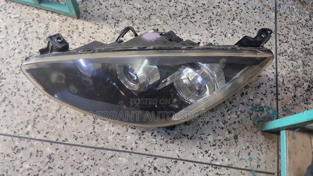Demio 2008 Headlight Zenon