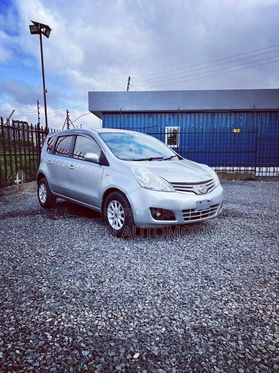 Nissan Note 2010 Silver
