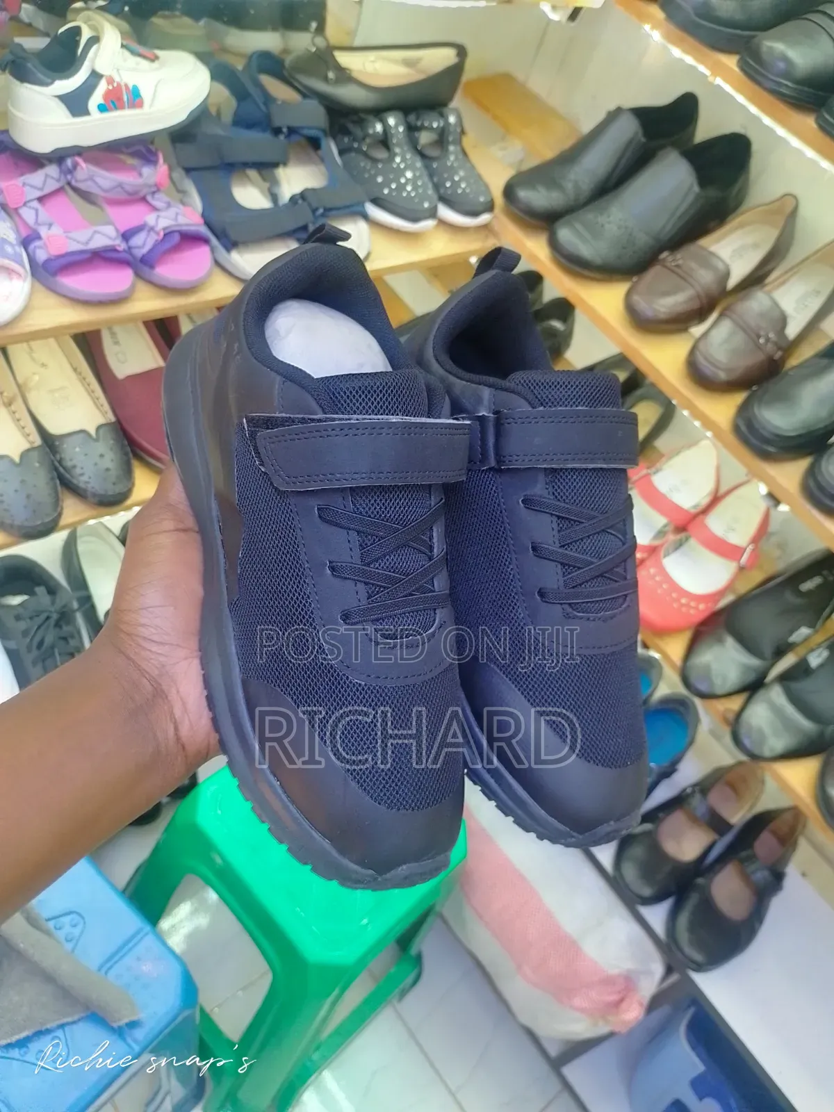 Mtumba Shoes