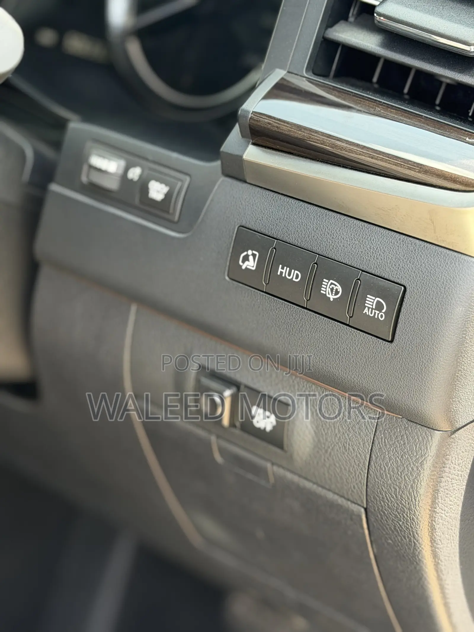 Lexus LX 2020 Pearl