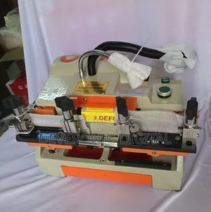 Defu Key Cutting Machine 
100e1