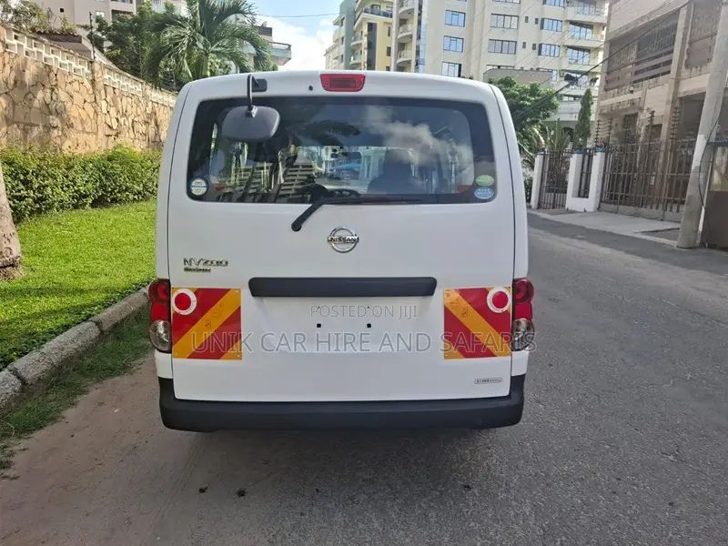 Nissan NV200 2019