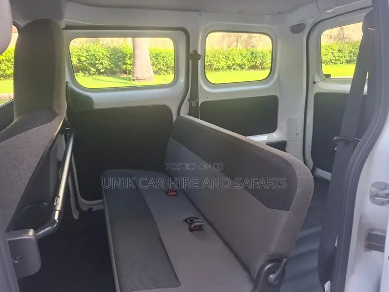 Nissan NV200 2019
