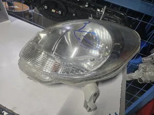 Toyota Passo 2010 Non Xenon Headlight