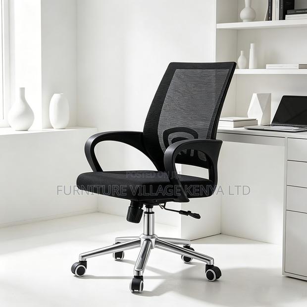 Office Adjustable Mesh Chair - thumbnail 3