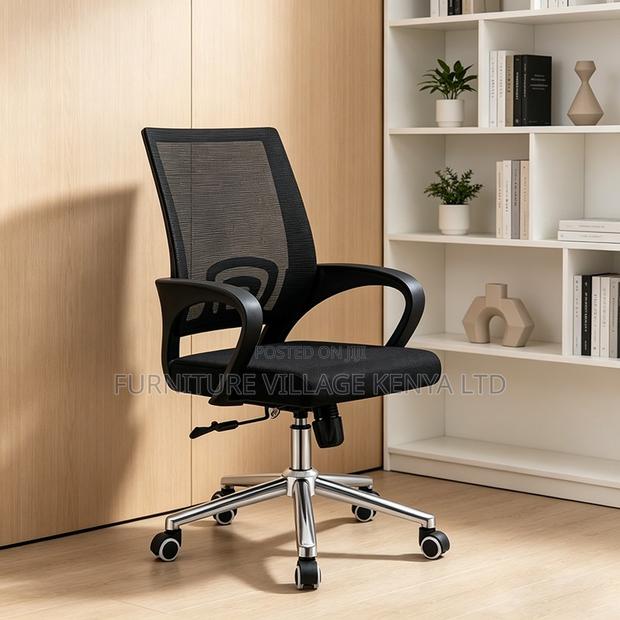 Office Adjustable Mesh Chair - thumbnail 4