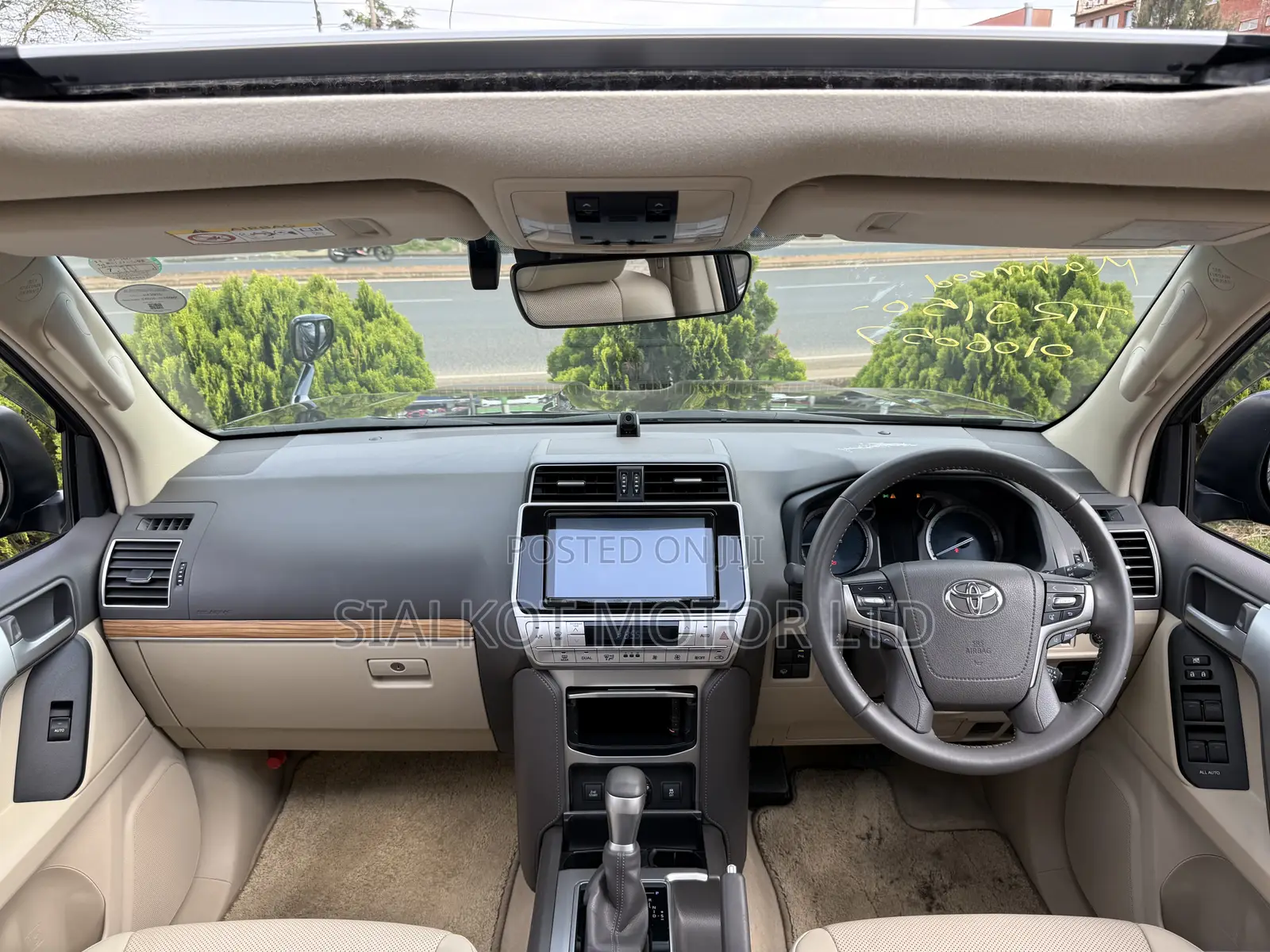 Toyota Land Cruiser Prado 2.7 2019 Black
