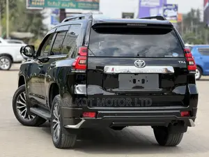 Toyota Land Cruiser Prado 2.7 2019 Black