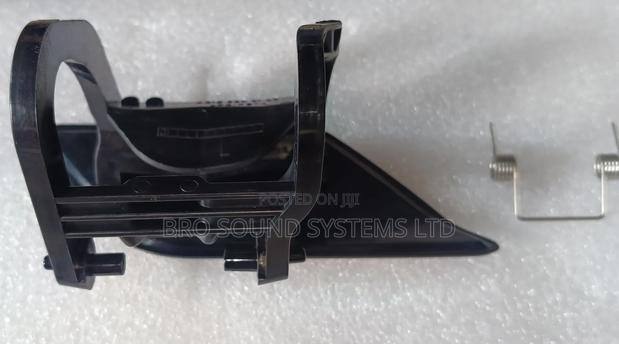Mercedes Benz W212 E Class Headlight Washer Cover - thumbnail 3