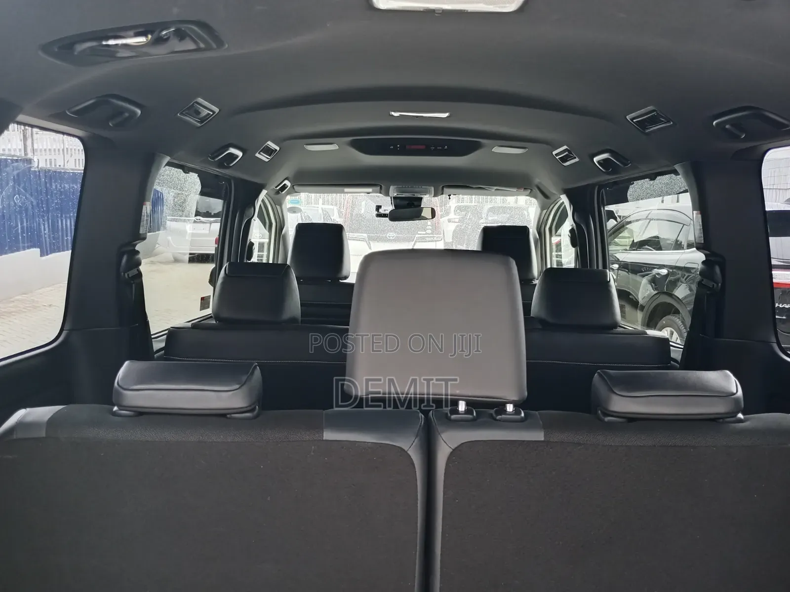 Toyota Noah 2019 White