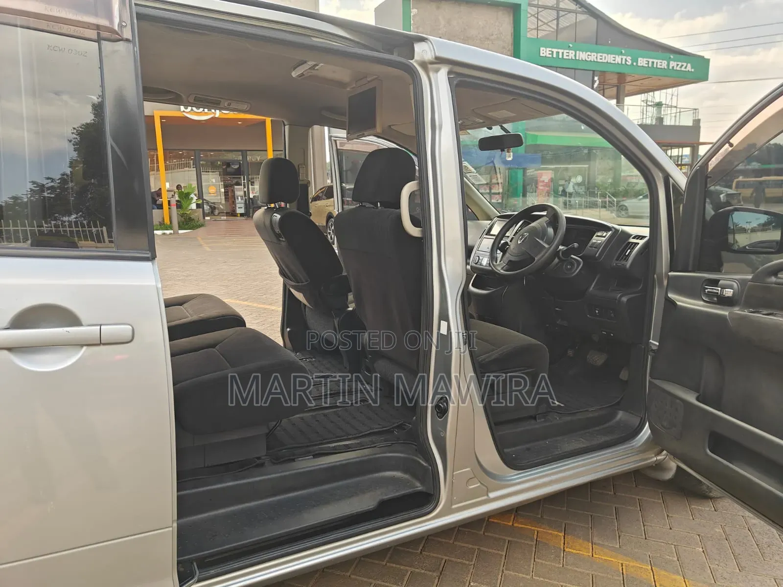 Nissan Serena 2011 Gray