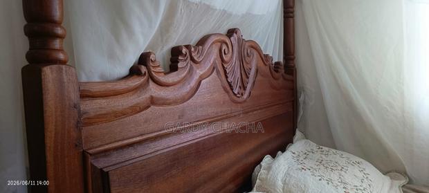 4 by 6 Mahogany Bed Athi River Kenya - thumbnail 3