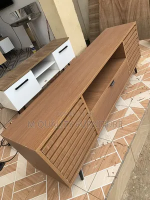 Luxury Wood Finish Tv Stands
