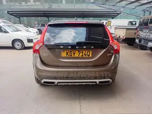 Volvo V60 2016 Brown