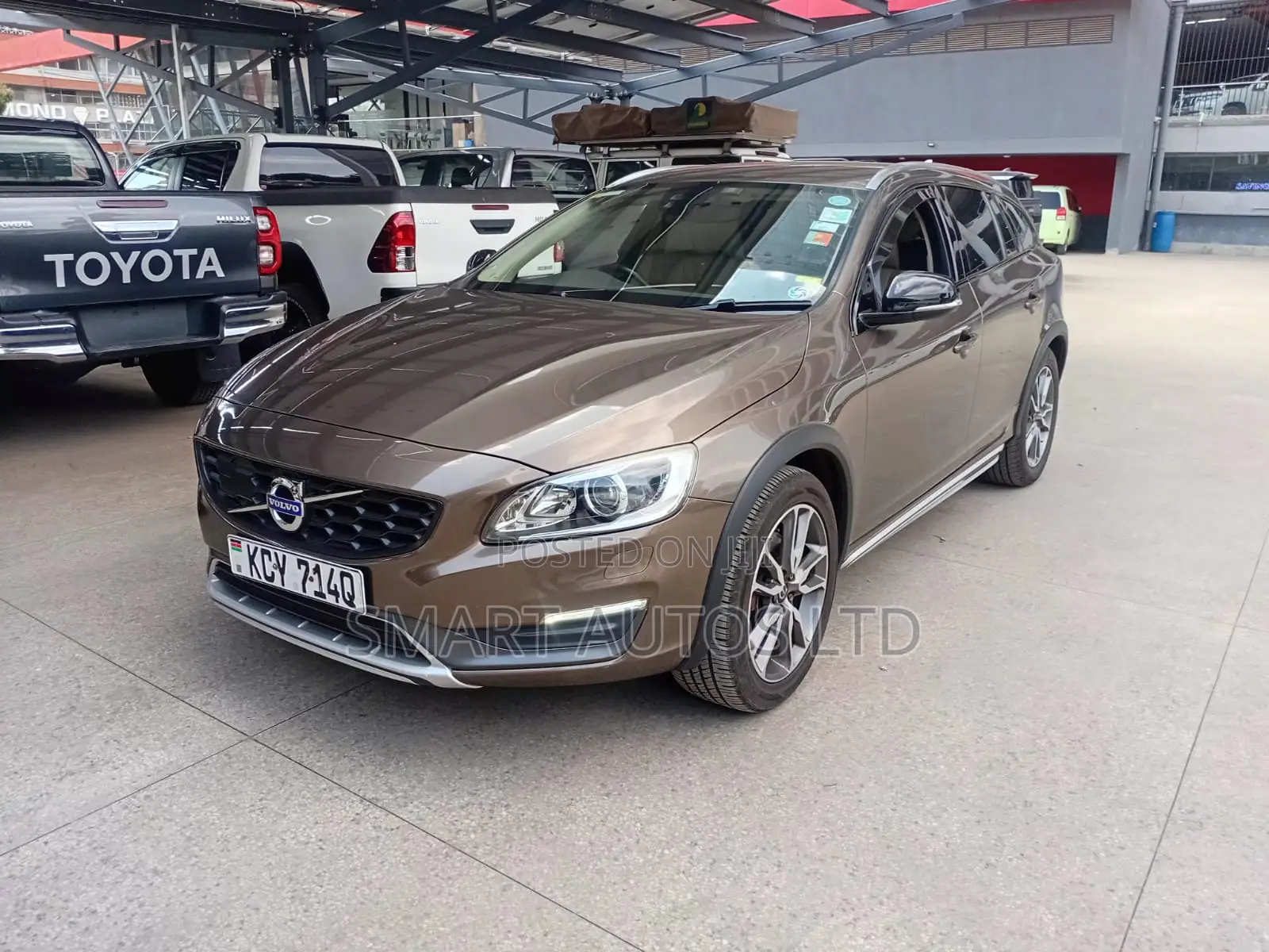 Volvo V60 2016 Brown