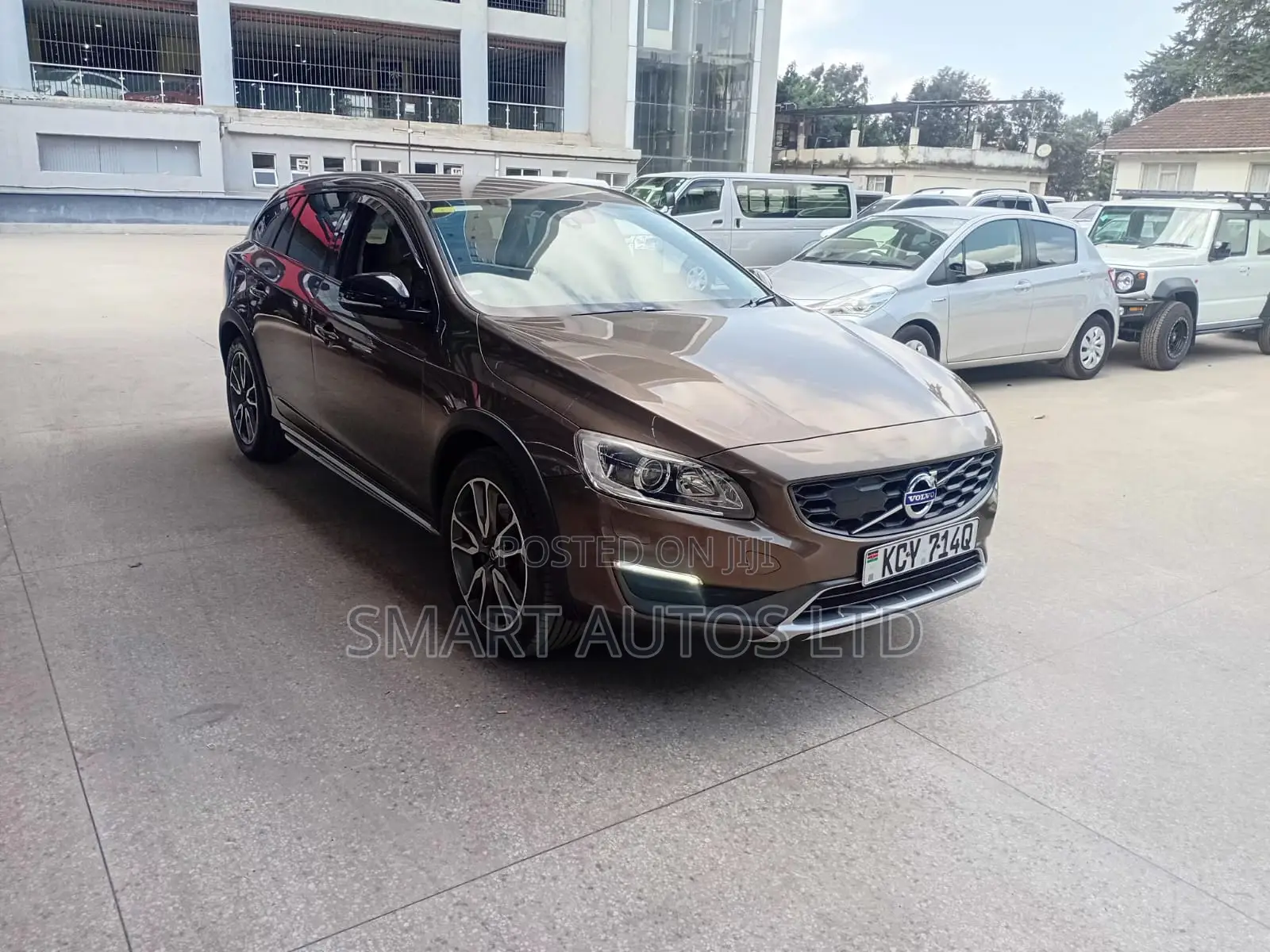 Volvo V60 2016 Brown
