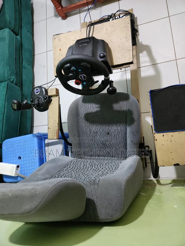Logitech G29 With a Chair (Custom Mounted) - thumbnail 2