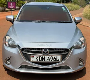 Mazda Demio 2017 Silver