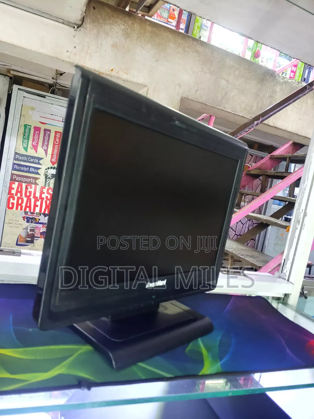 Monitor Computer Avanhard