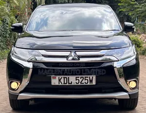Mitsubishi Outlander 2016 Black