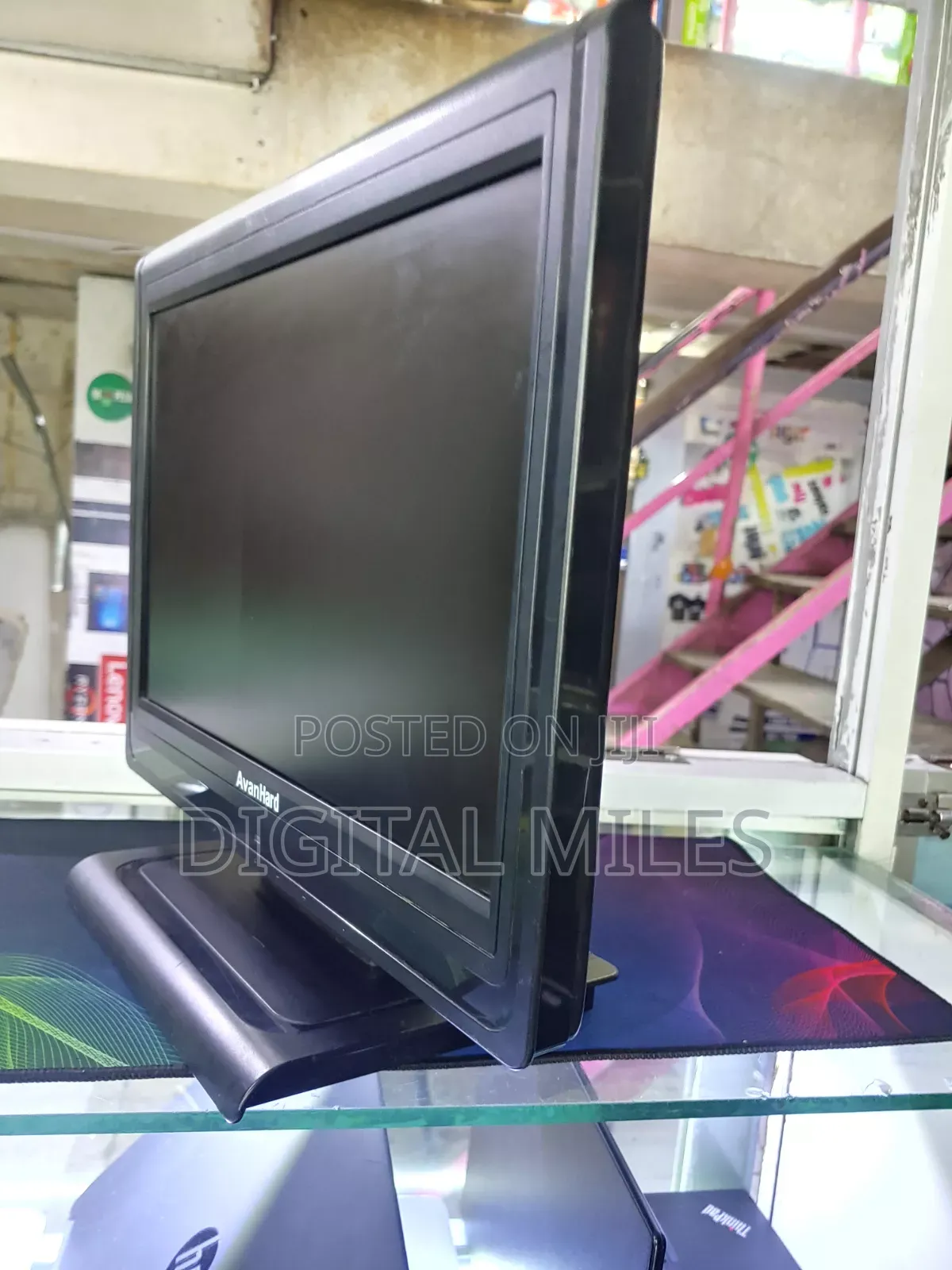 Monitor Computer Avanhard