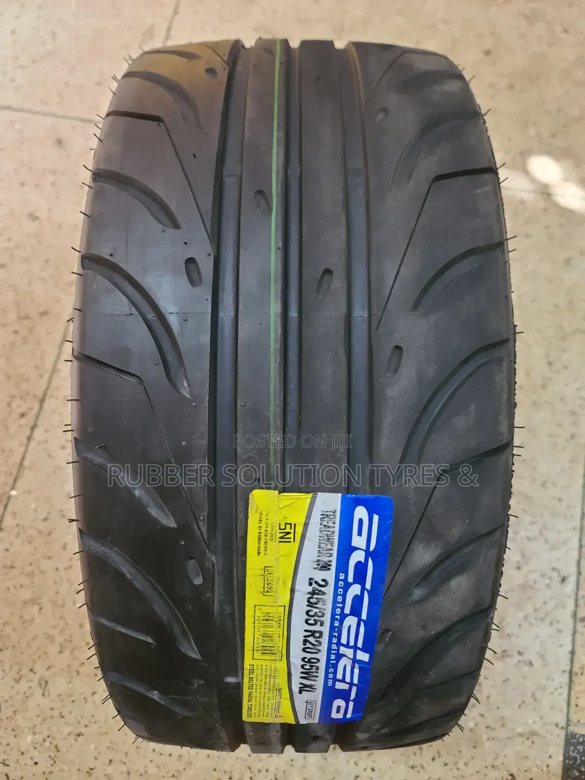 245/35 R20 Accelera Tyres 95w X/L Sport