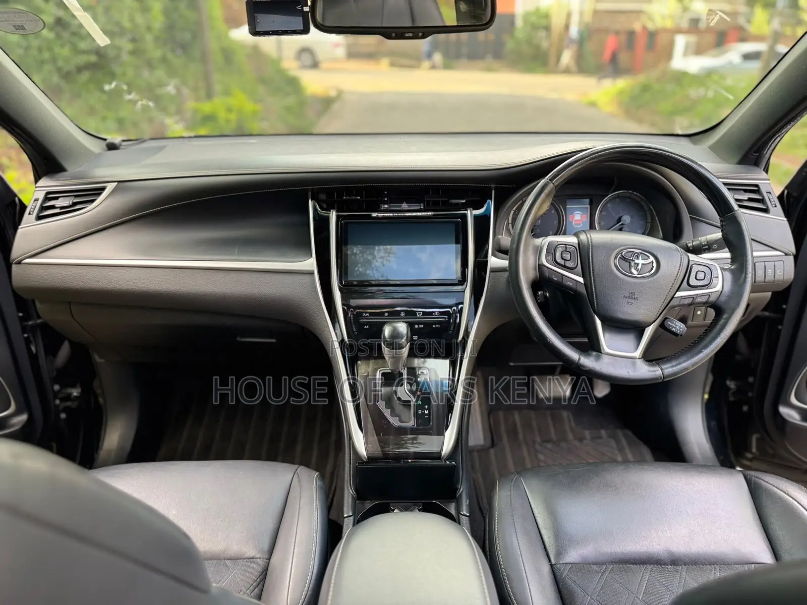Toyota Harrier 2019 Black