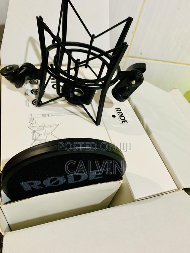 Rode Nt1a Condenser Microphone - thumbnail 2