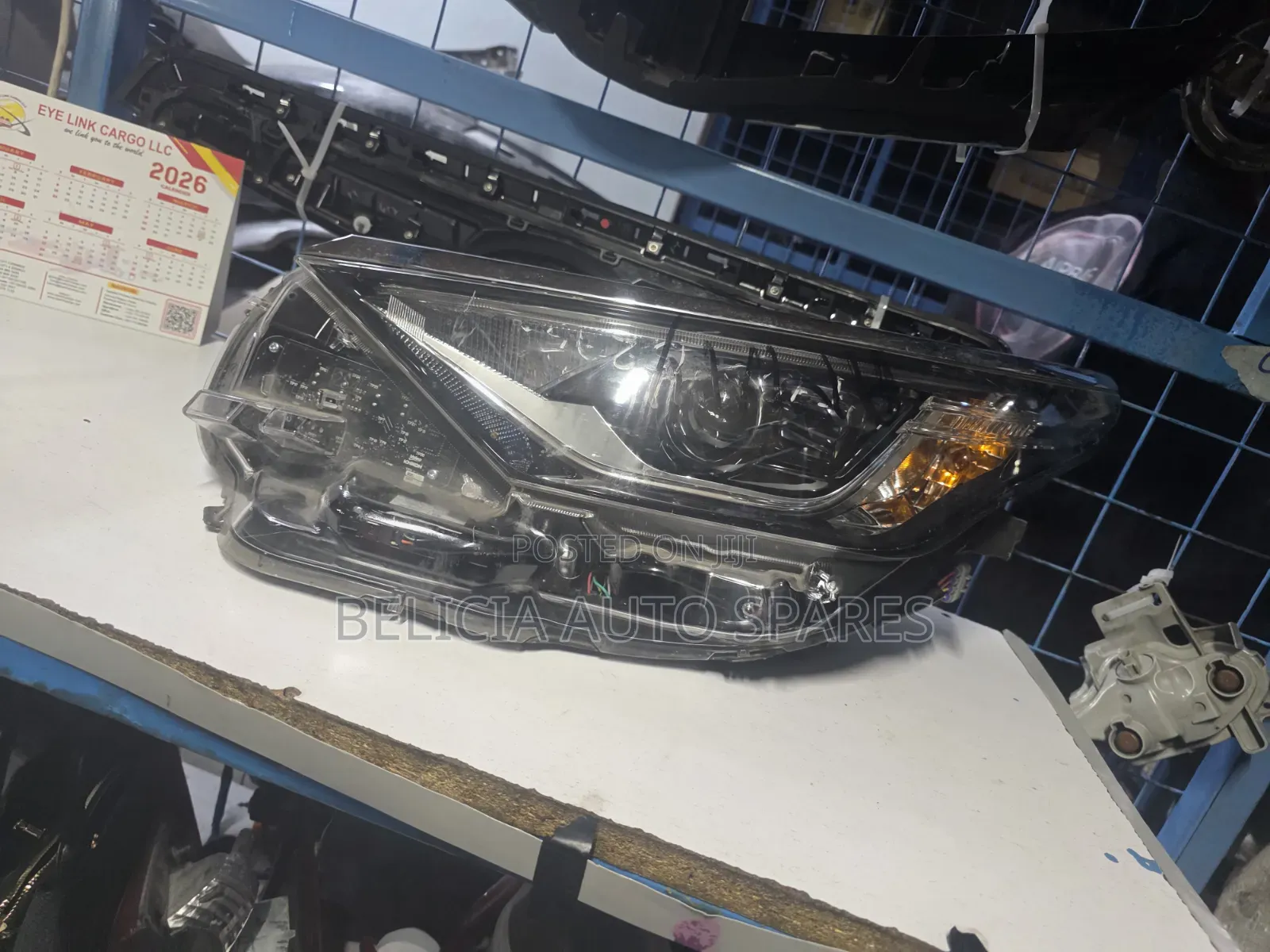 Auris 2015 Xenon Headlight