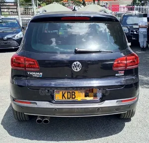 Volkswagen Tiguan 2014 Black