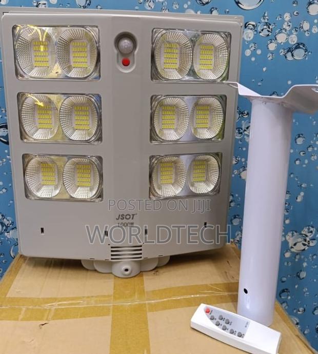 1000w Grey Solar Street Light + Pole