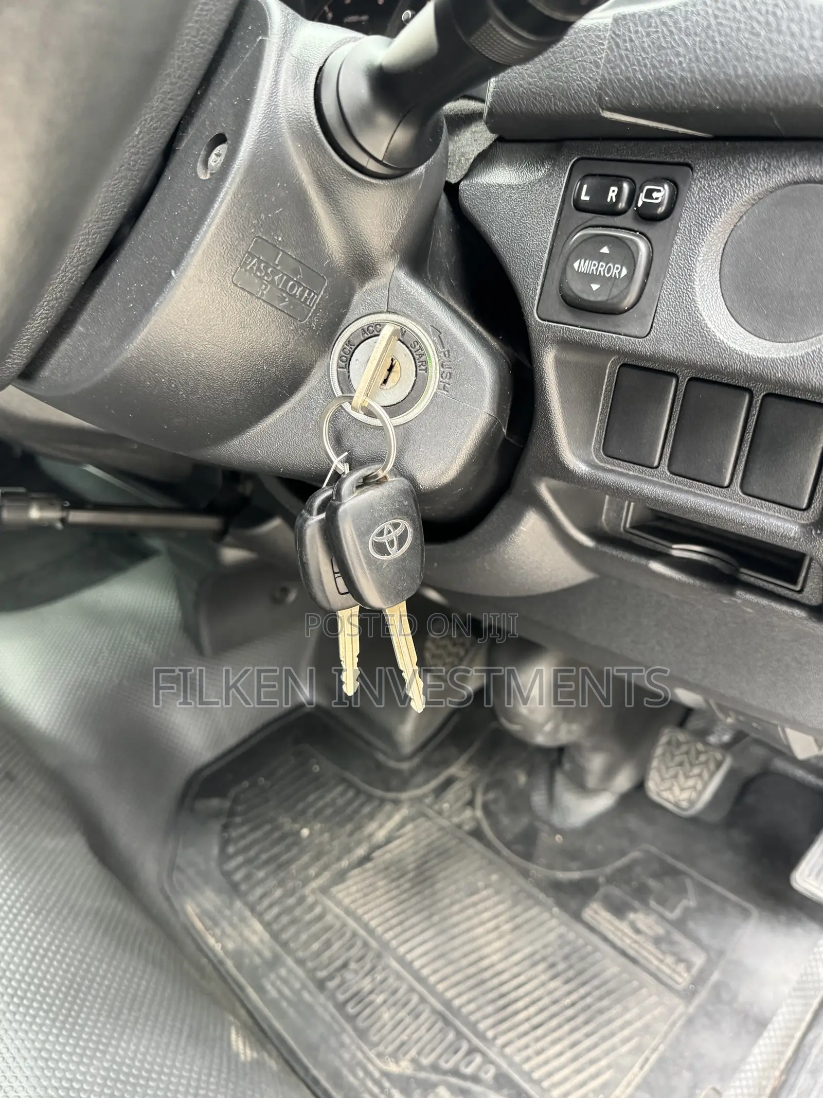 Toyota HiAce 2019 Silver