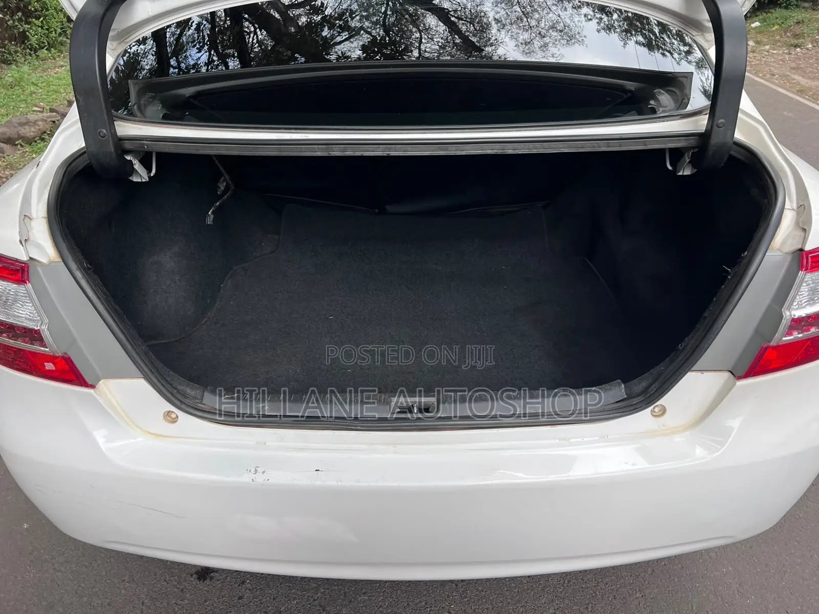 Toyota Premio 2014 White