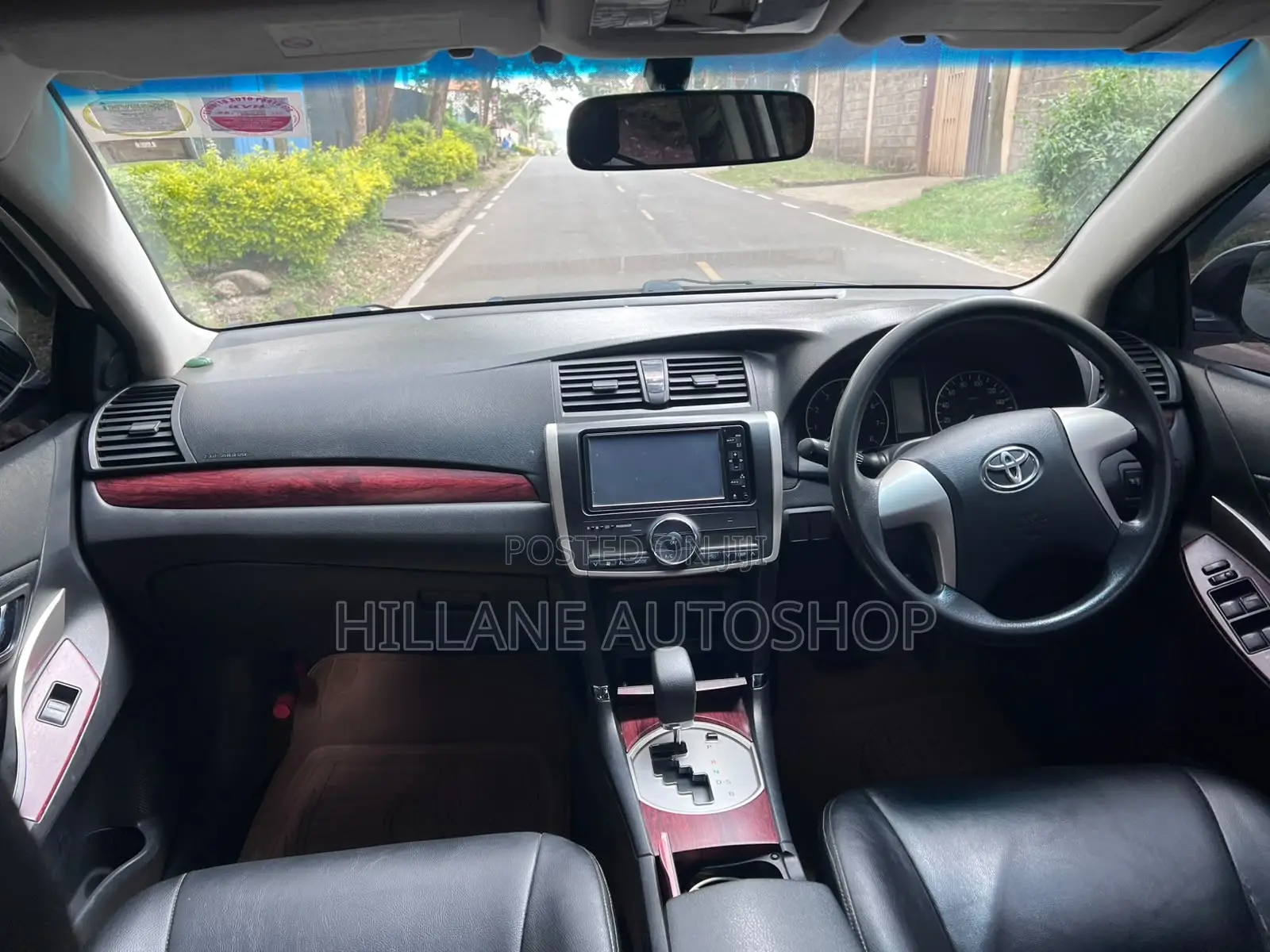 Toyota Premio 2014 White