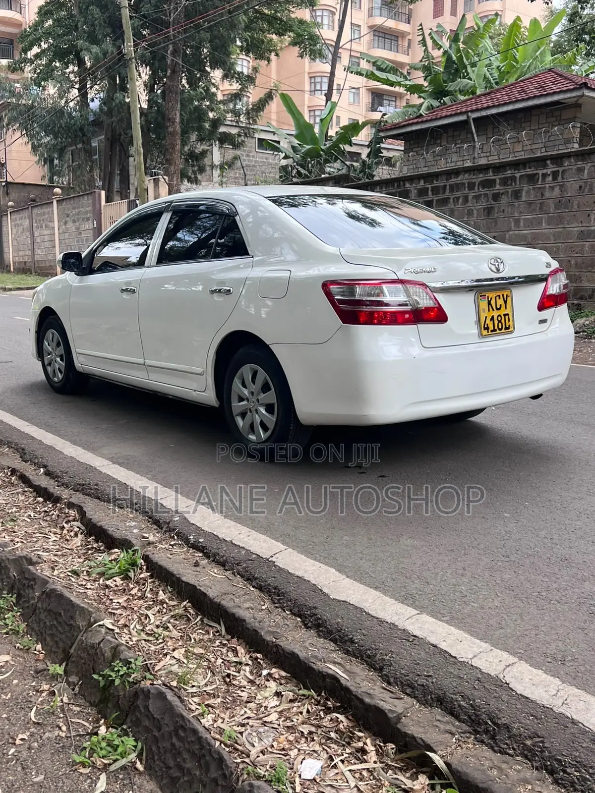 Toyota Premio 2014 White
