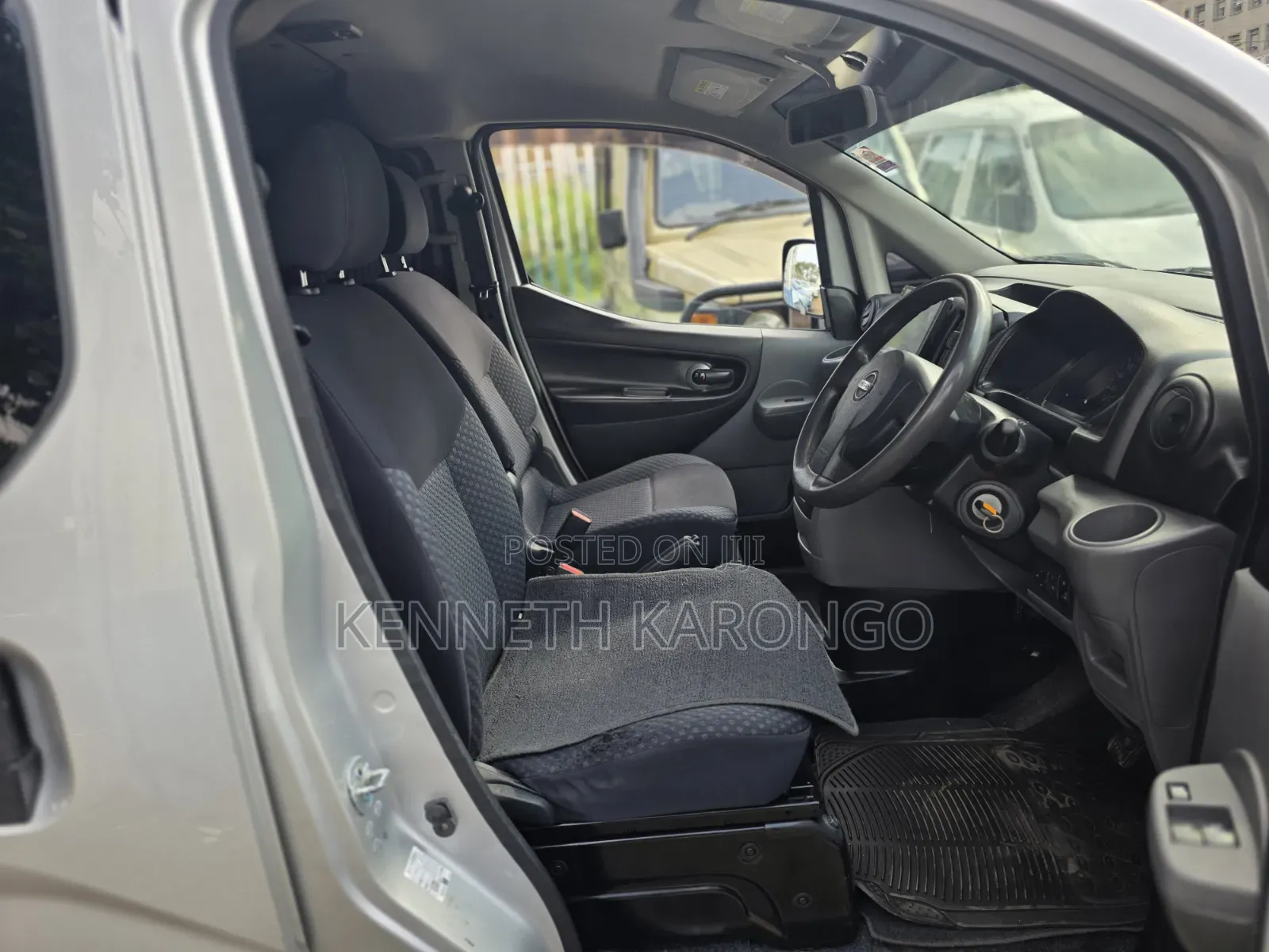 Nissan NV200 2016 Silver