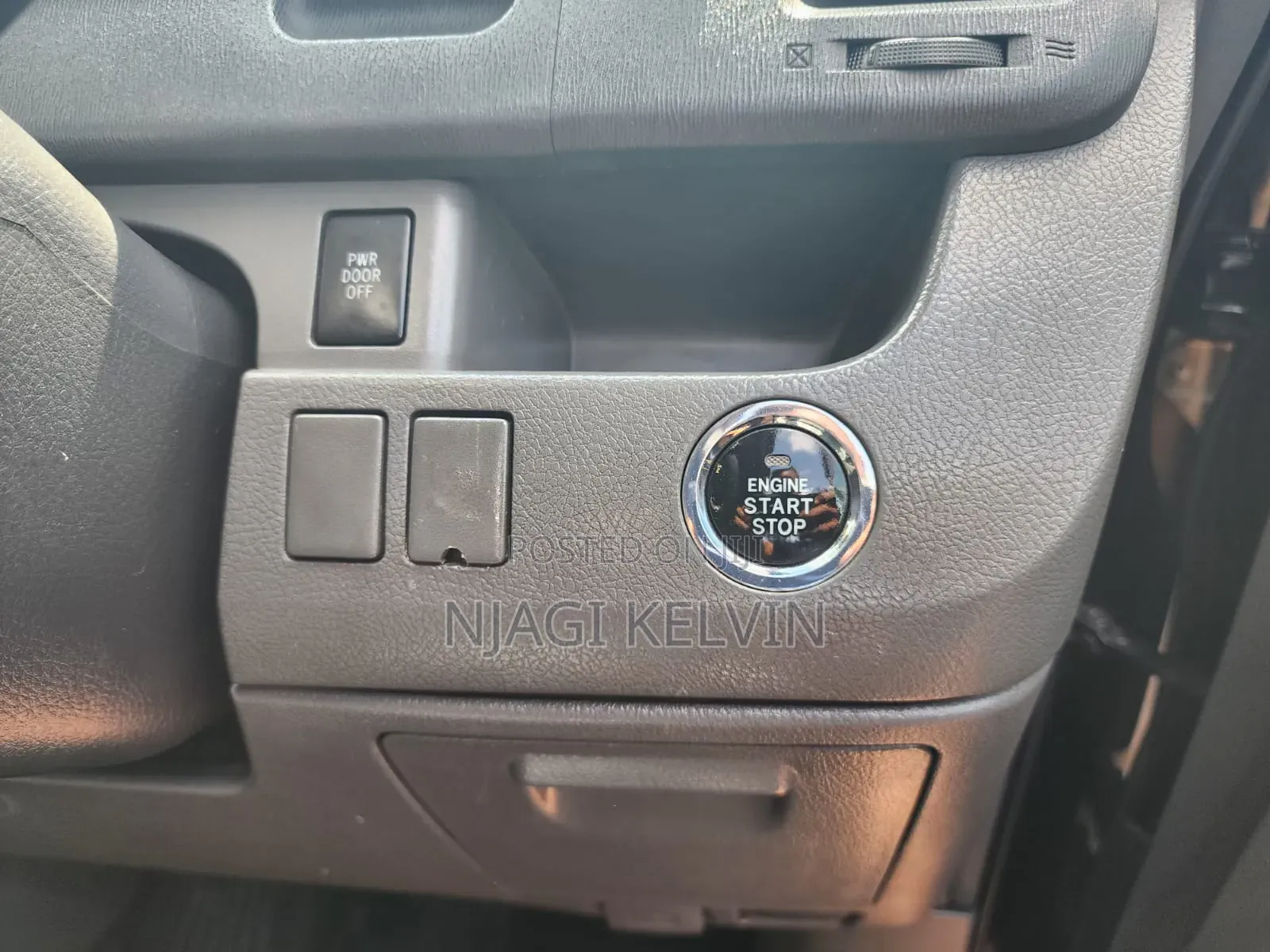 Toyota Noah 2008 Black