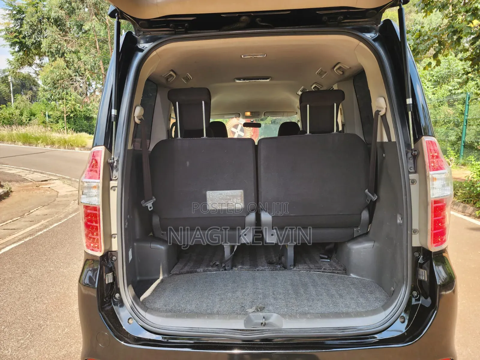 Toyota Noah 2008 Black