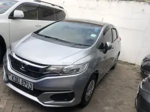 Honda Fit 2018 Silver