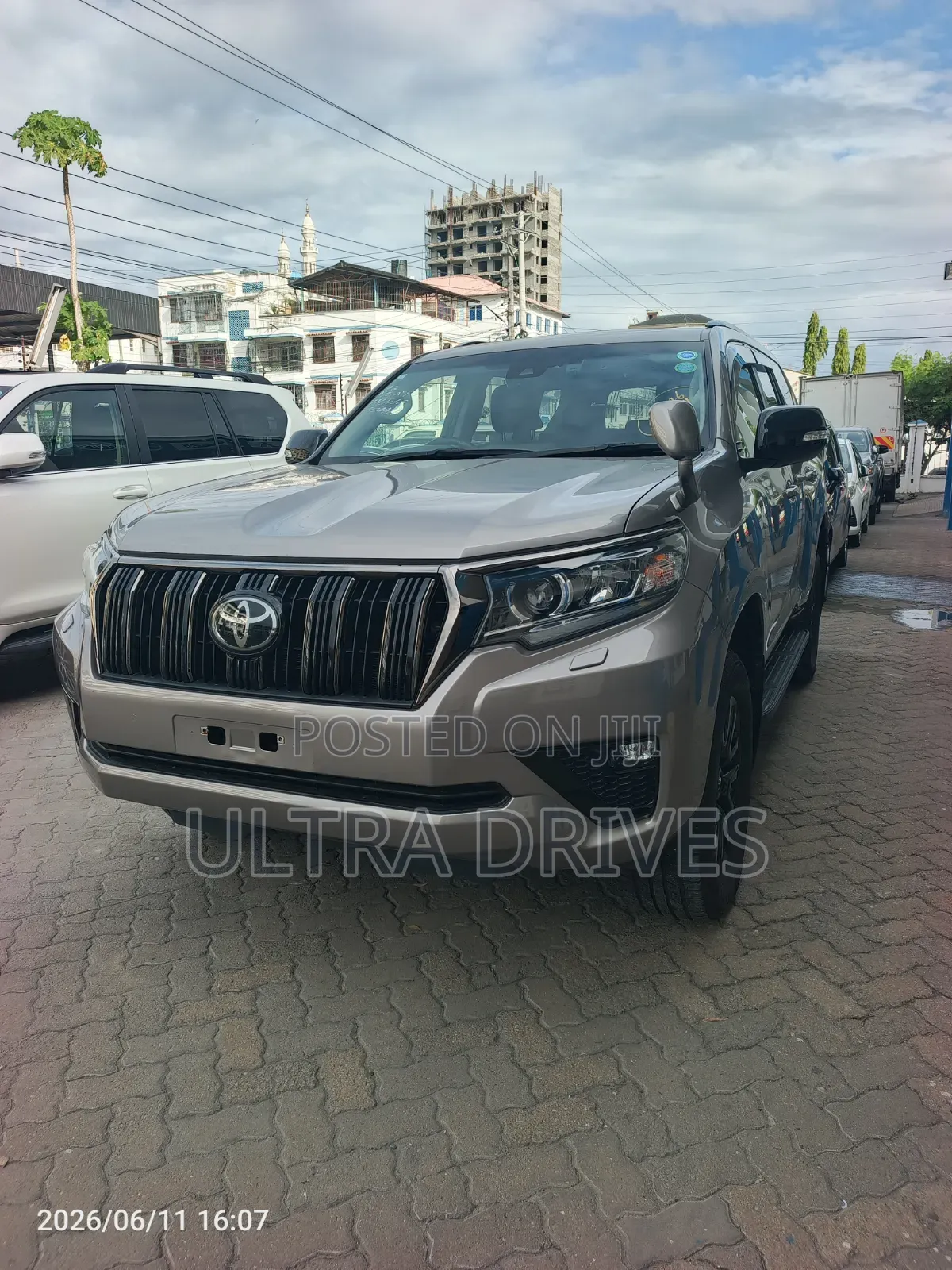 Toyota Land Cruiser Prado 2021 Brown