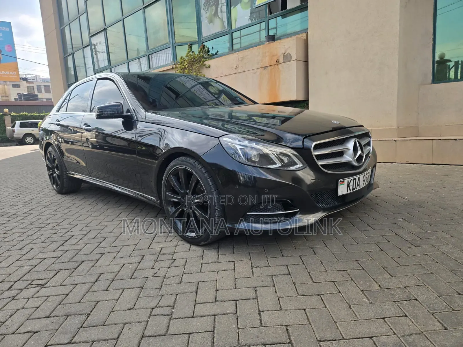 Mercedes-Benz E250 2013 Black