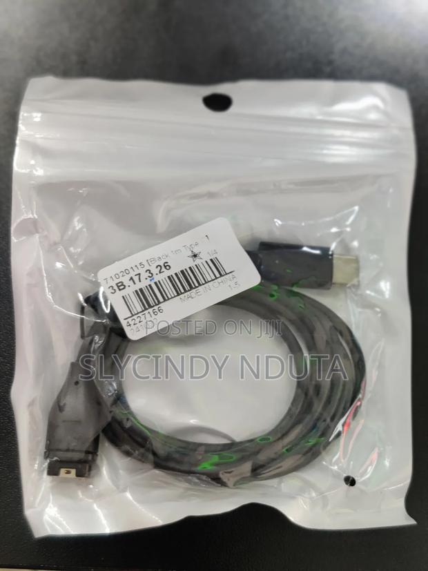 Garmin Type C Cable - thumbnail 2