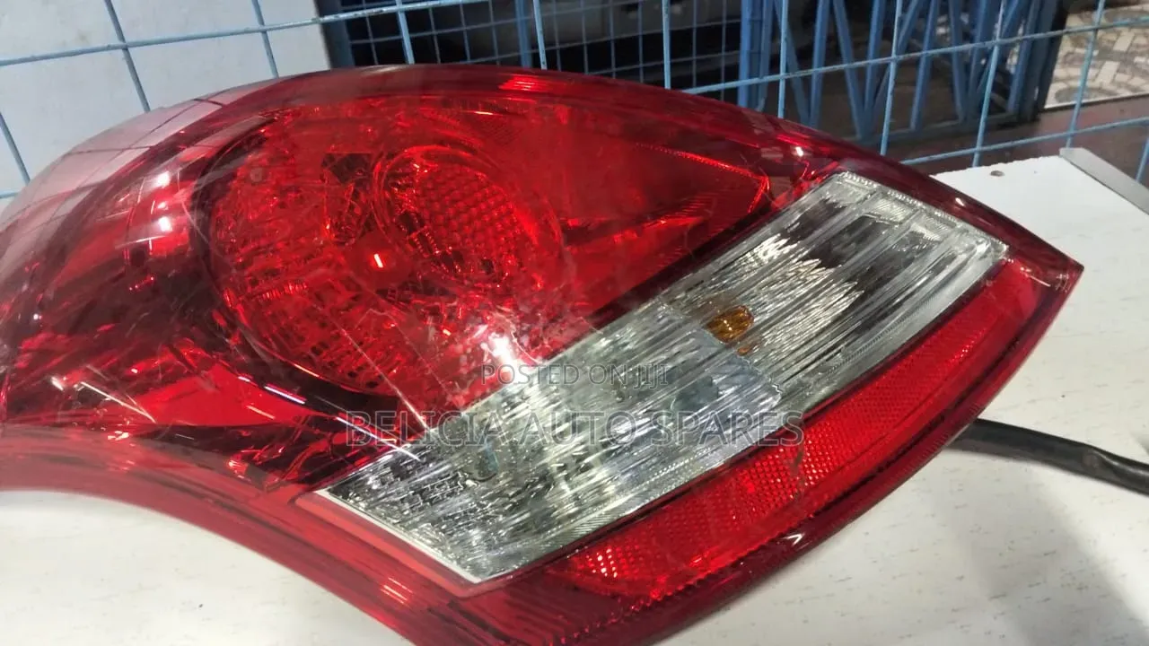 Suzuki Swift 2014 Taillight