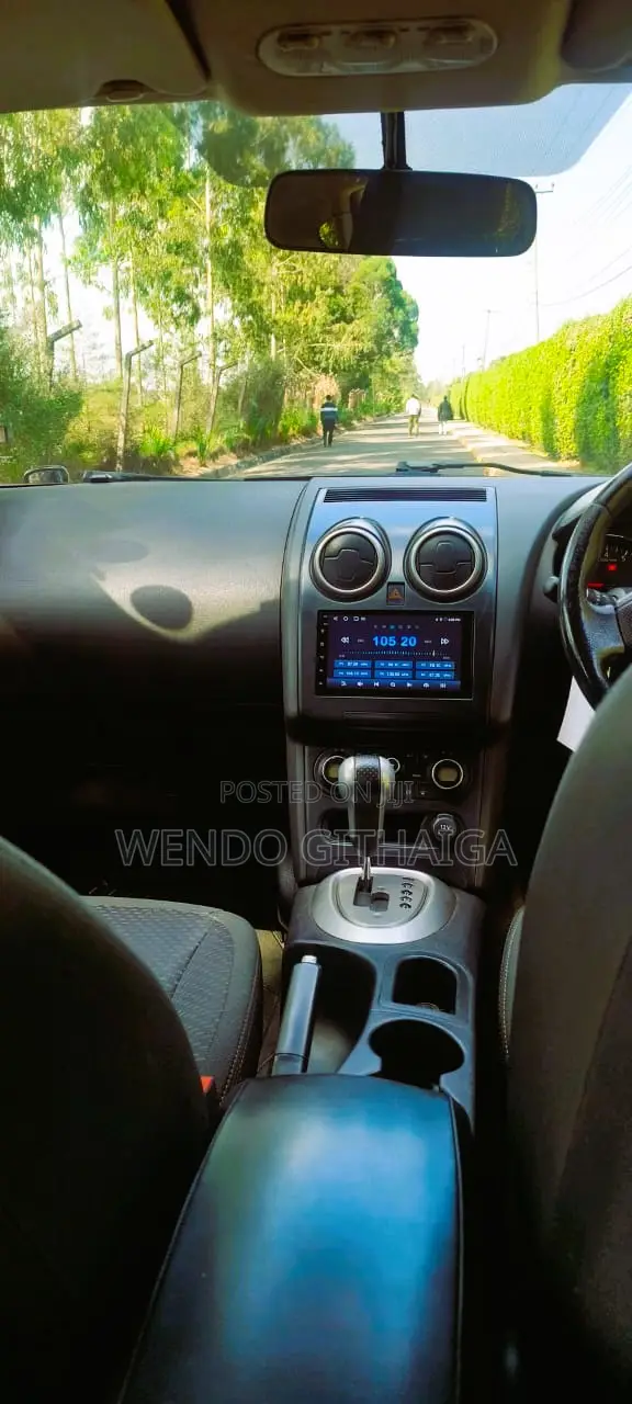 Nissan Dualis 2012 Black