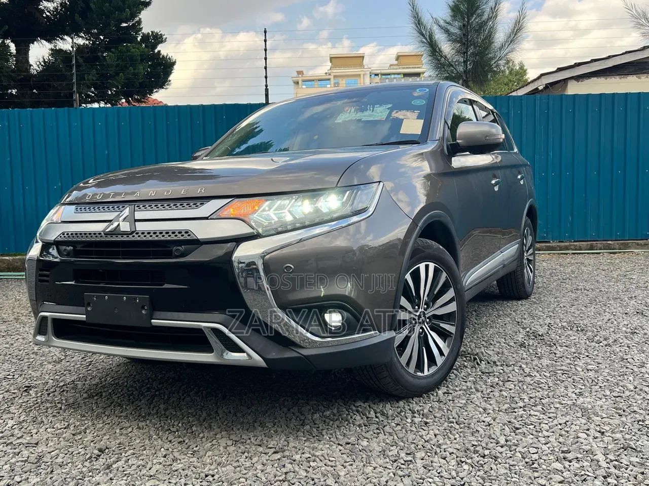 Mitsubishi Outlander 2019 Brown