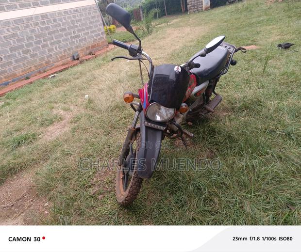 Bajaj Boxer BM100ES 2021 Red